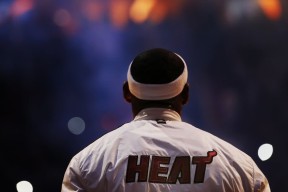2026世界杯-从贴柱到刷屏，新疆广汇、独行侠与哈兰德引爆跨界体育狂潮